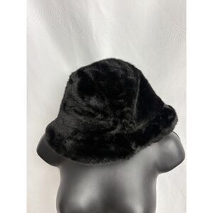 Black Faux Fur Bucket Hat One Size Classy Mob Wife Retro Fuzzy Furry Winter